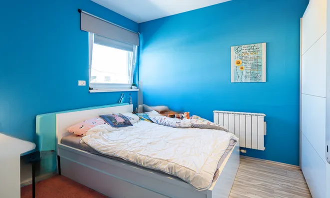 Недвижимость Apartment with a large terrace: 13