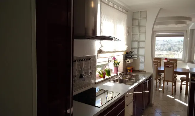 Недвижимость Four-room apartment in Dekani: 6