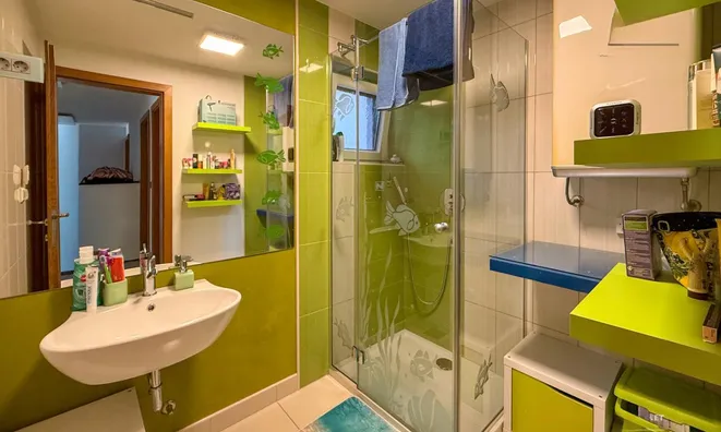 Недвижимость Four-room apartment in Novo-Yagod'ye: 11