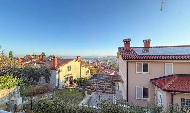 Недвижимость Four-room apartment in Novo-Yagod'ye: 16