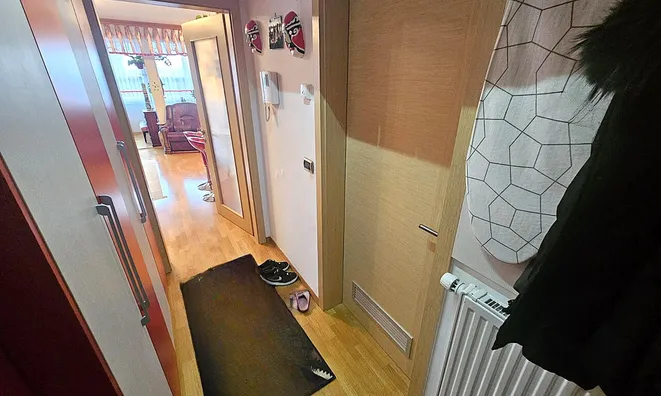 Недвижимость One-bedroom apartment with parking: 2