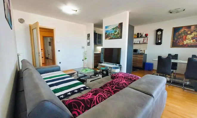 Недвижимость Three-room apartment Koper: 3