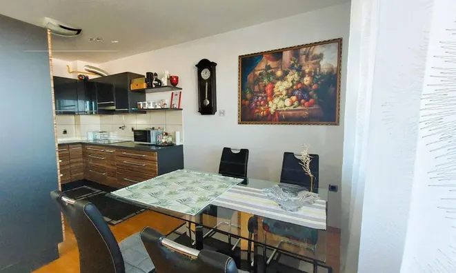 Недвижимость Three-room apartment Koper: 5
