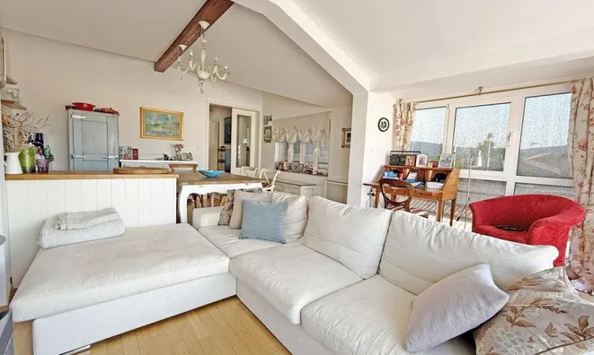 Недвижимость Apartment, 4-room Koper: 4