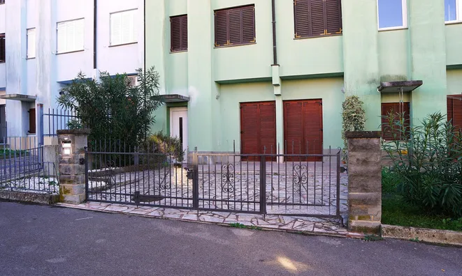 Недвижимость 2-room apartment in Izola: 1