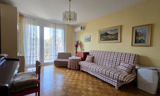 Недвижимость Two-room apartment in Koper.: 2