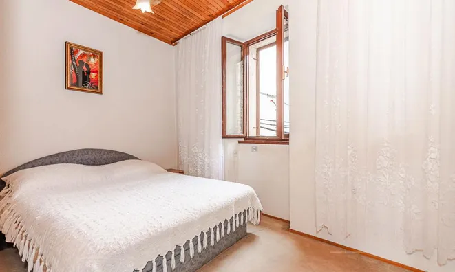 Недвижимость Three-room apartment in Piran: 11