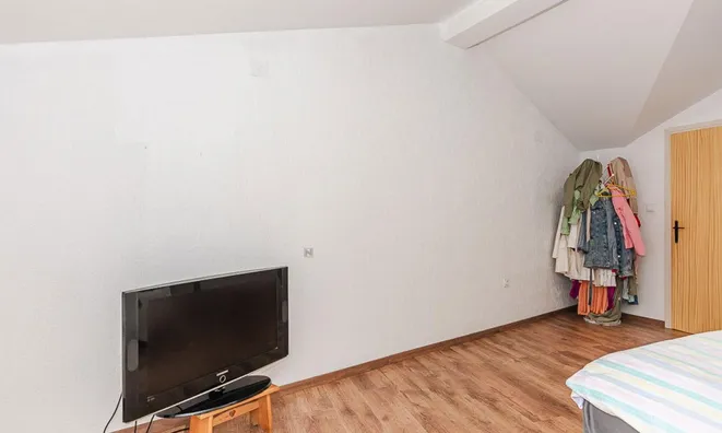 Недвижимость Three-room apartment in Piran: 12