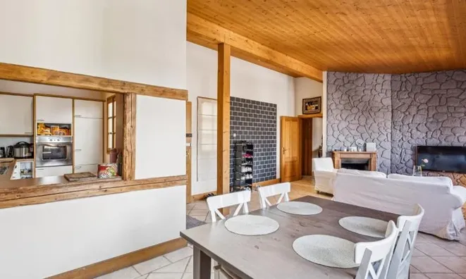 Недвижимость Apartment 5 rooms: 1