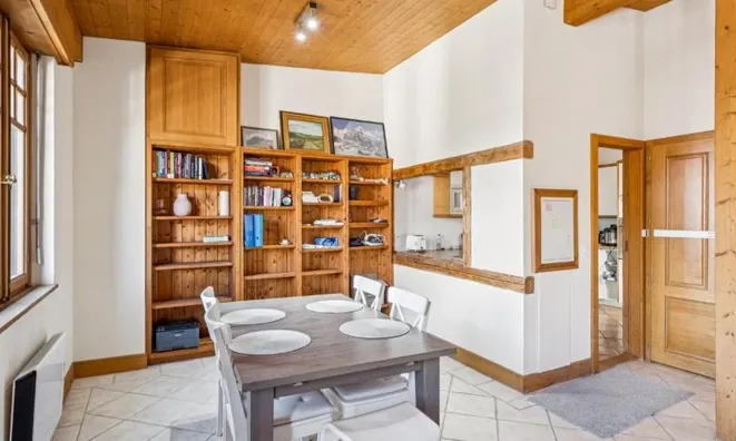Недвижимость Apartment 5 rooms: 3