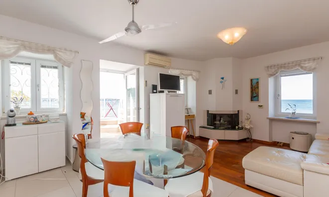 Недвижимость Two-room apartment in Piran: 7