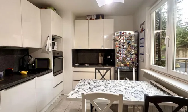 Недвижимость Apartment with 2.5 rooms, Koper: 1