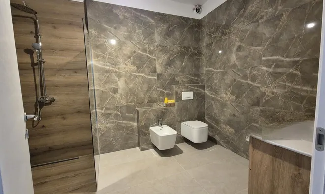Недвижимость Three-room apartment in Izola: 6