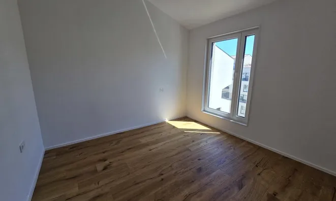 Недвижимость Four-room apartment Isola Residence Momento: 7
