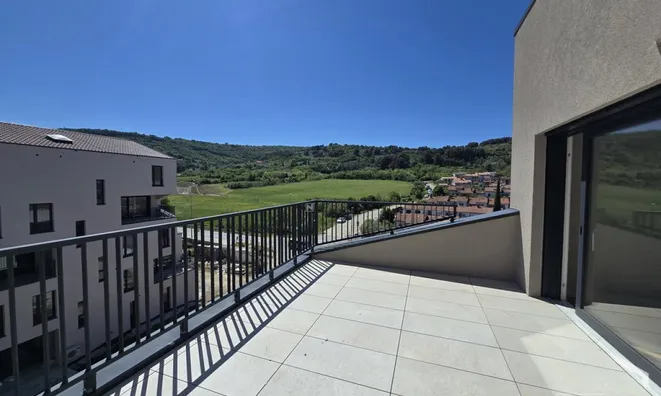 Недвижимость Four-room apartment Isola Residence Momento: 10