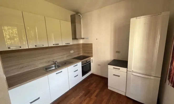 Недвижимость 2-room apartment Lucia: 7