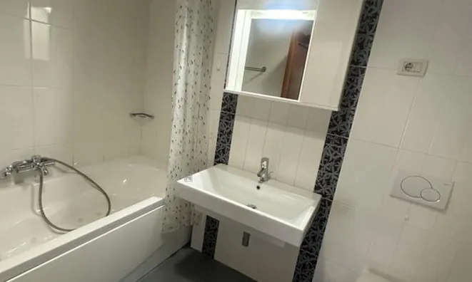 Недвижимость 2-room apartment Lucia: 23