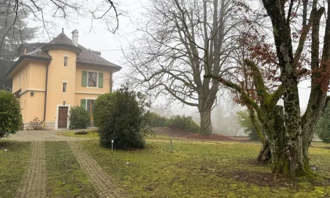 Недвижимость Single house 7 rooms: 2