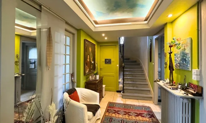 Недвижимость Single house 7 rooms: 9