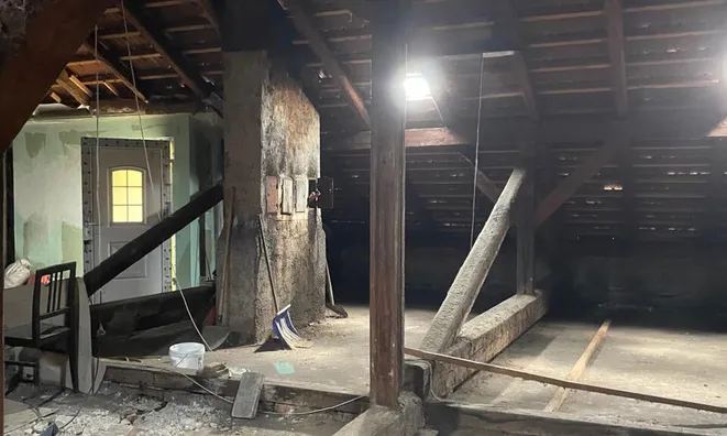 Недвижимость Multi-room apartment in the center: 7