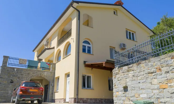 Недвижимость House, Corte.: 1