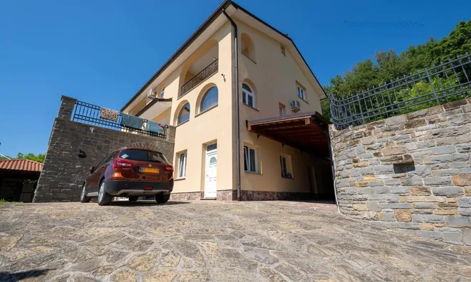 Недвижимость House, Corte.: 5