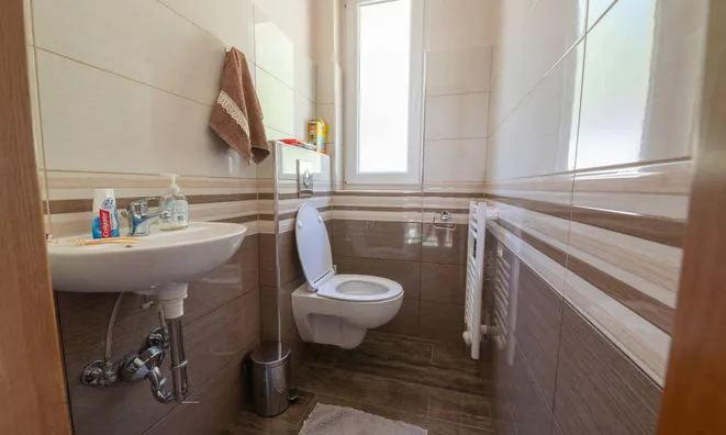 Недвижимость House, Corte.: 11