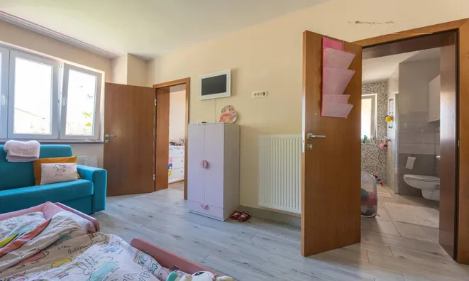 Недвижимость House, Corte.: 13