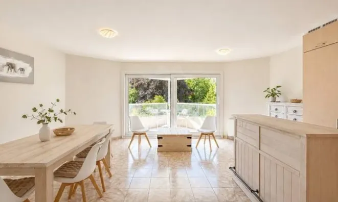 Недвижимость Apartment 4 rooms: 4