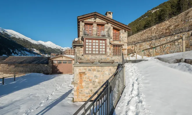 Недвижимость Chalet for sale in Incles with 3 bedrooms: 1