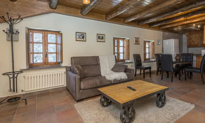 Недвижимость Chalet for sale in Incles with 3 bedrooms: 2