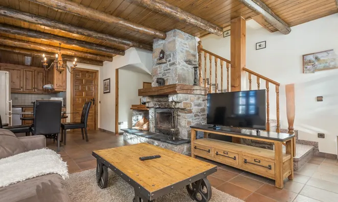 Недвижимость Chalet for sale in Incles with 3 bedrooms: 3