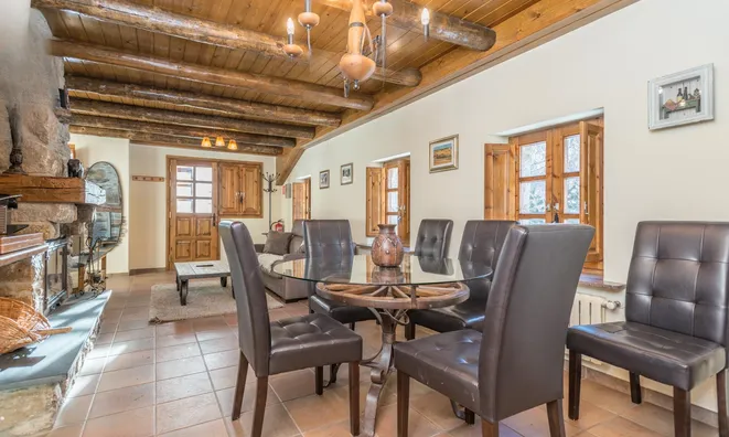 Недвижимость Chalet for sale in Incles with 3 bedrooms: 4