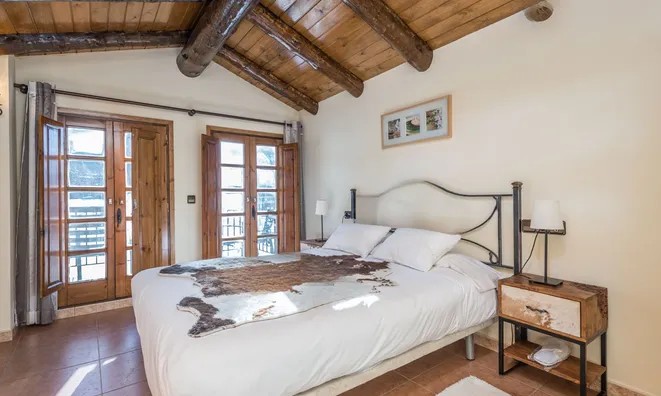 Недвижимость Chalet for sale in Incles with 3 bedrooms: 8