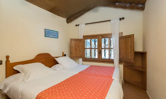 Недвижимость Chalet for sale in Incles with 3 bedrooms: 11