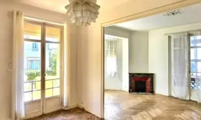 Недвижимость Villa République Cannes: 3