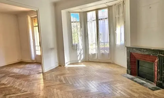 Недвижимость Villa République Cannes: 4