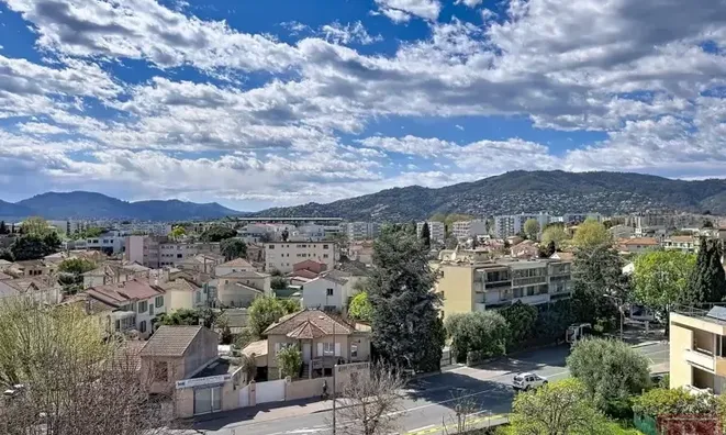 Недвижимость Villa La Bocca: 4