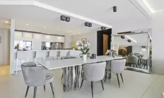 Недвижимость Villa Petit Juas: 8