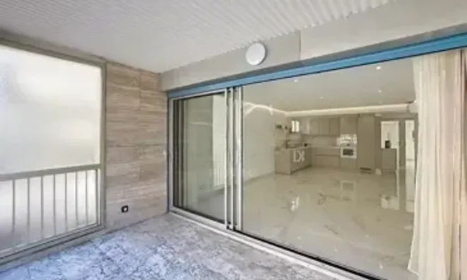 Недвижимость Villa Pointe Croisette: 2