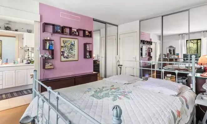 Недвижимость Villa République Cannes: 4