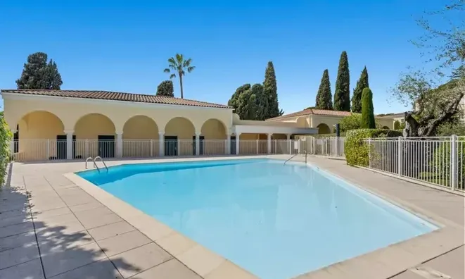 Недвижимость Villa République Cannes: 8