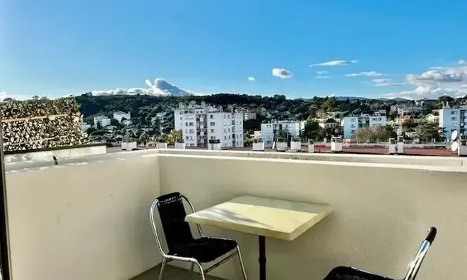 Недвижимость Villa Cannes Croix des Gardes: 1