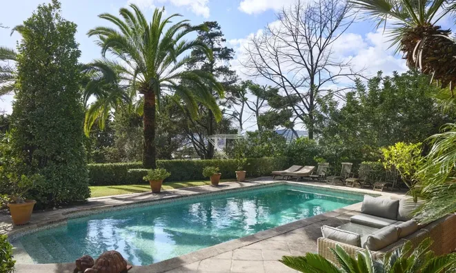 Недвижимость Villa Croix des Gardes: 4