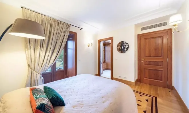 Недвижимость Villa République Cannes: 15