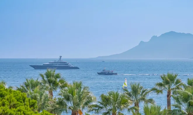 Недвижимость Villa Pointe Croisette: 2
