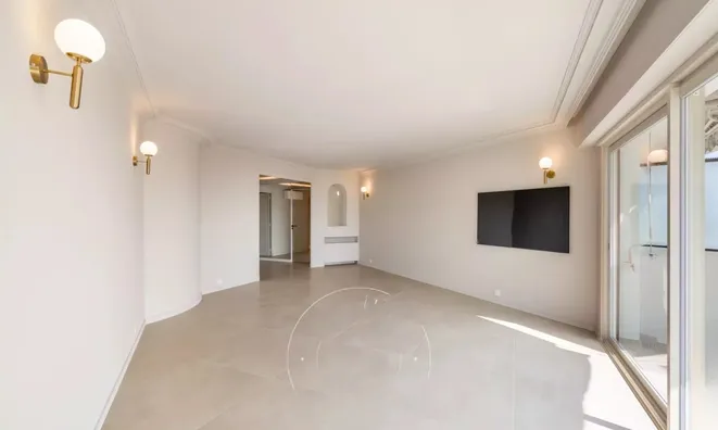 Недвижимость Villa Pointe Croisette: 4