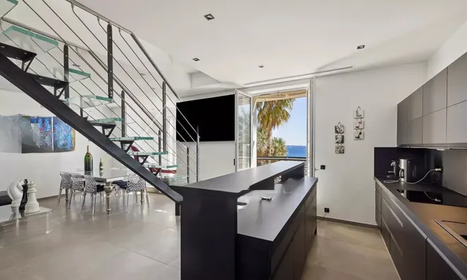 Недвижимость Villa Croix des Gardes: 4