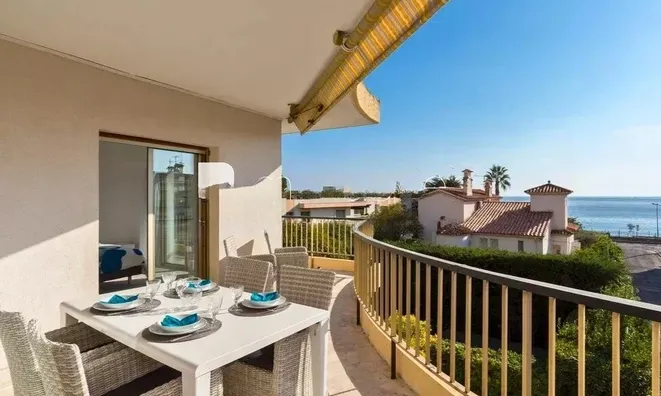 Недвижимость Villa Croix des Gardes: 1