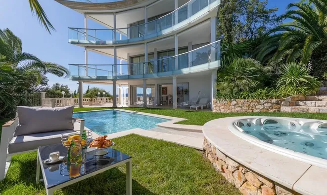 Недвижимость Estate Cannes: 1